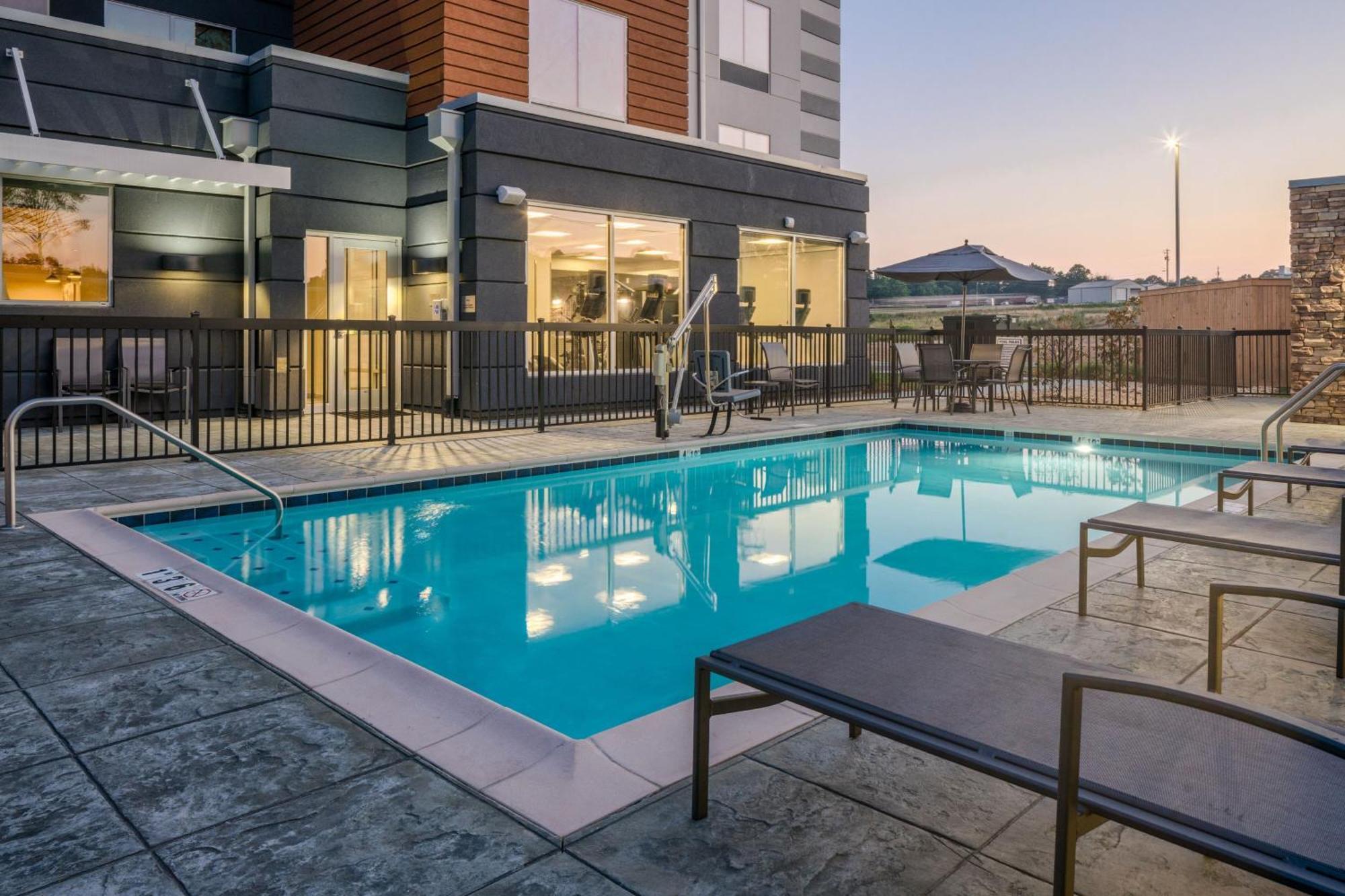 Fairfield By Marriott Inn & Suites Albertville Ngoại thất bức ảnh